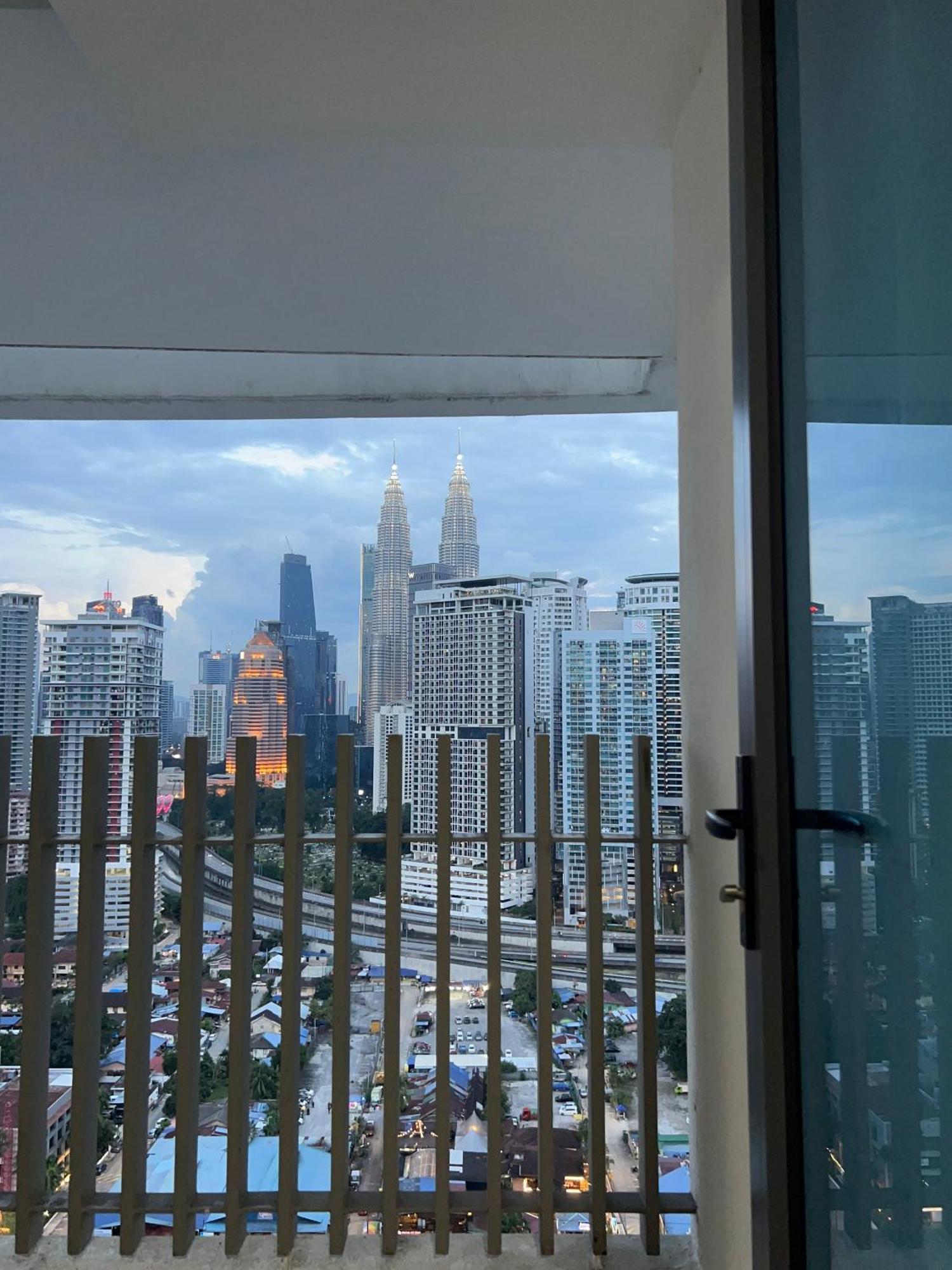 The Infinitum Kualalumpur Skypool Hotel Kuala Lumpur Extérieur photo